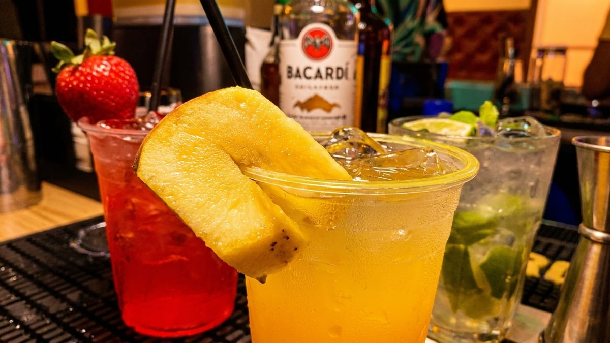 $10 Pitchers Before 11PM